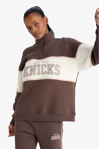 Defacto Defactofit Nba New York Knicks Oversize Fit Yarım Fermuarlı Sporcu Sweatshirt E9693ax25aubn335 Kahve