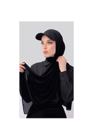 ALDAIYR Şapkalı Boneli Hazır Şal Hijab Sandy Siyah ALDAIYR Şapkalı Boneli Hazır Şal Hijab Sandy Siyah