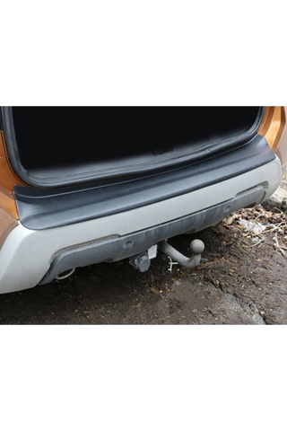 Dacia Duster Arka Tampon Eşiği Plastik 2010-2017 Arası