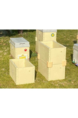 Plastik Termo Ruşet Kovan Duvarı Çift Katlı 12 Çerçevelik, 04024