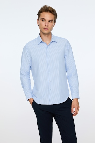Morven Erkek A. Mavi Polyester Trend Çizgili Dynamic Fit Sert Yaka Gömlek 26mc004070311 A. Mavi