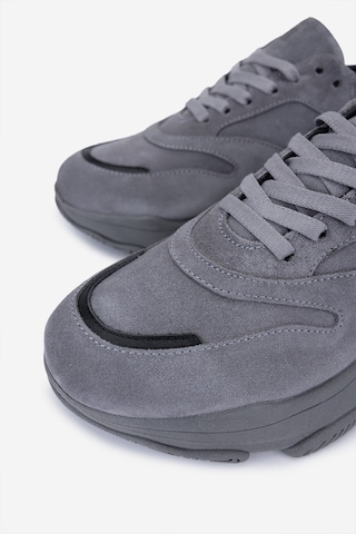 Valmenti Kadın Hakiki Deri Gri Sneakers & Spor Ayakkabı 154 3396 Bn Ayk Sk25-26 Grı Suet/syh Dr Gri