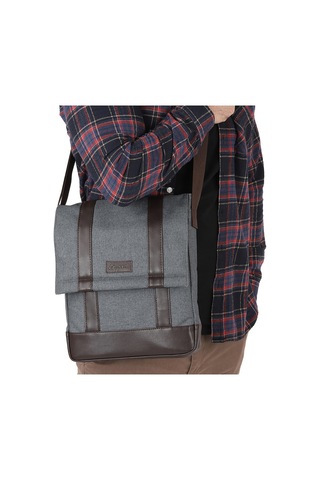 Bizoon 373 Laptop Bölmeli Omuz Askılı Çapraz Postacı Çanta