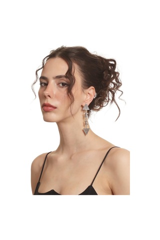 Kadın Antik Gümüş Kaplama Çivili Model Üçgen Parça Bağlantılı Tasarım Küpe Gümüş