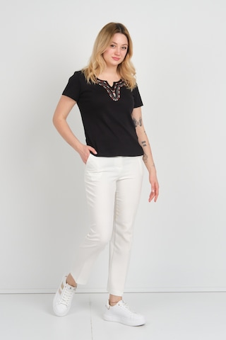 Ella Camelia Kadın Açma Yaka Taşlı Ve Desenli Pamuklu Bluz 23e010 Siyah Siyah