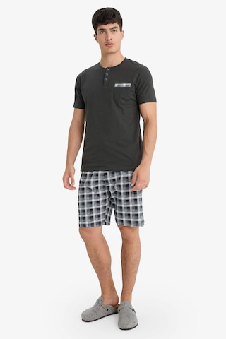 Defacto Pijama Takımı Regular Fit Kısa Kollu Üst Kareli Şort E7146ax25smar221 Antrasit