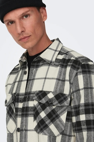 Only & Sons Erkek Onsmılo Göğüs Cepli Uzun Kollu Pamuklu Gömlek 22026313 Siyah Siyah