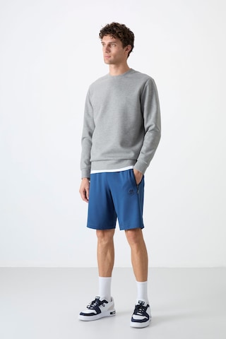 Tommy Life Gri Melanj Basic O Yaka Rahat Form Erkek Sweatshirt - 88053 GRİ MELANJ