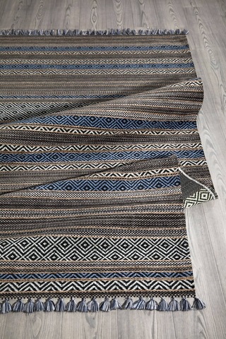 Mavi Renkli Kaymaz Tabanlı Yıkanabilir Makine Dokuma Kilim-324