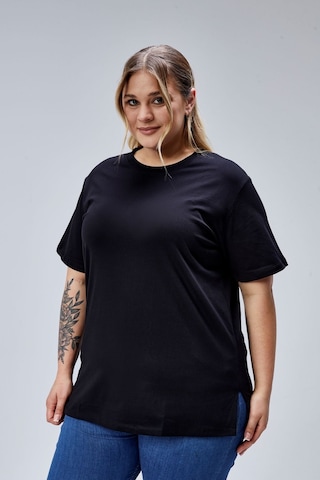 Banega Curve Büyük Beden Siyah Boyfriend Bisiklet Yaka Yırtmaçlı Pamuk Örme T-shirt Siyah