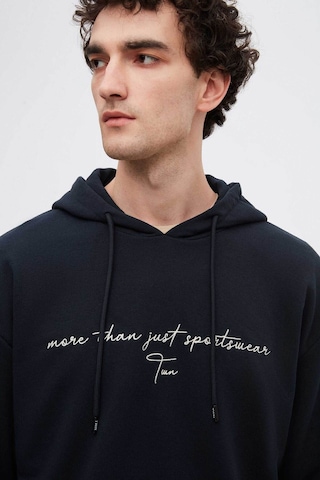 D's Damat Relaxed Fit Lacivert Nakışlı Sweatshirt 3ECE24ORT0493 Lacivert