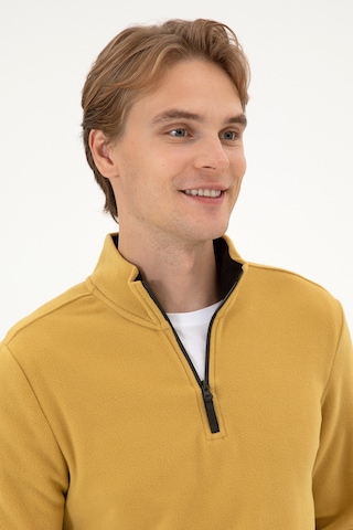 U.S. Polo Assn. Erkek Regular Fit Hardal Polar Yarım Fermuarlı Basic Sweatshirt 50313777-VR151