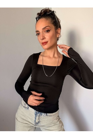 Ali Butik Siyah Parmak Geçmeli Kare Yaka Bluz Siyah