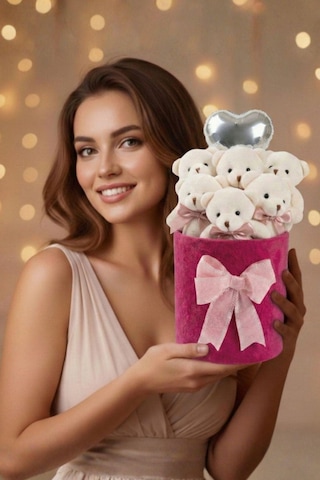 Sevgililer Günü Ne Özel: Premium Kalp Balonlu Deluxe Peluş Fuşya Ayıcık Buketi Özel Kutulu Tasarım