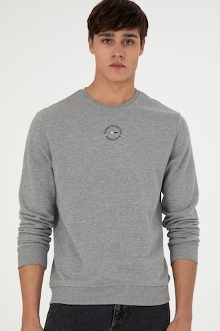 U.S. Polo Assn. Erkek Regular Fit Bisiklet Yaka Gri Melanj Sweatshirt 50293436-VR086