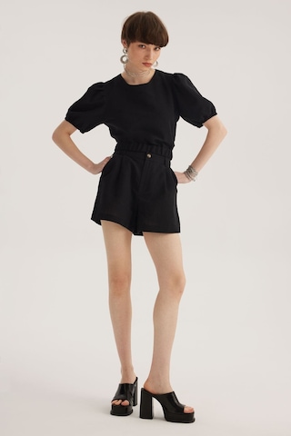 Stella Pulvis Siyah Keten Karışımlı Beli Lastik Detaylı Balon Kol Bluz