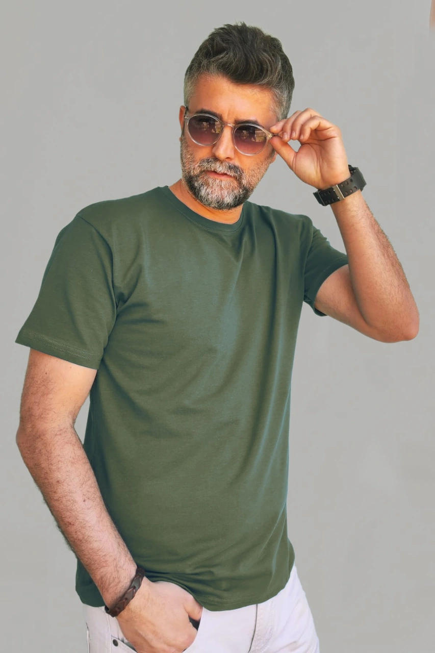 Erkek Yeşil Slim Fit Bisiklet Yaka Pamuk Elastan Basic Tişört Vk-erkektişört-tekli Asker Yeşil