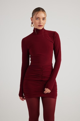 Holly Lolly Balıkçı Yaka Büzgülü Mini Tami Elbise Bordo