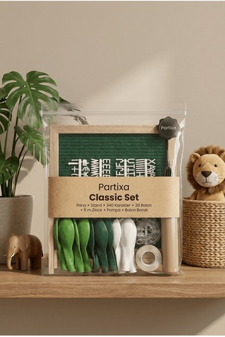 Safari Jungle Doğum Günü Süsleme Classic Set Keçe Yazı Panosu Standlı Pompa Balon Zincirli Çocuk