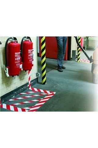 Tesa 60760 33m X 50mm Sarı-siyah Yer İşaretleme Bandı