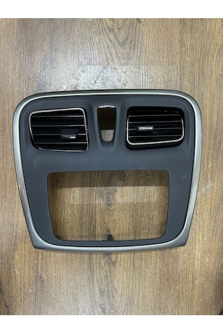 Dacia Sandero 2 Logan 2 Kalorifer Izgara 682601883r