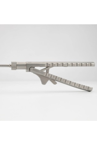 Laparoscopic Needle Holder - Sola Eğimli - Praticmed
