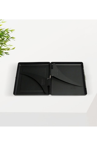 Kişiye Özel İsimli Siyah Metal Sigara Tabakası ve Benzinli Çakmak N11.1721