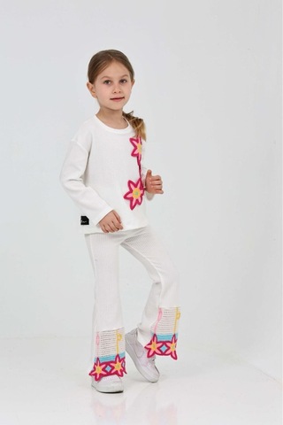 Çiçek Nakış Detaylı Kız Çocuk Takım Beyaz