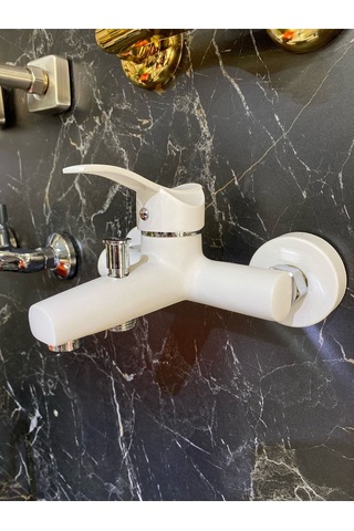 İsaoğlu Yapı Gold Beyaz Çift Renk Tepe Yağmurlama Ve Banyo Bataryası Seti Beyaz Robot Duş Seti Beyaz Duş Başlığı Beyaz
