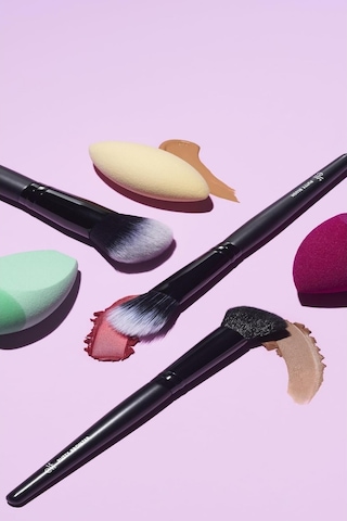 E.l.f. Buffing Foundation Brush Kusursuz Fondöten Uygulaması
