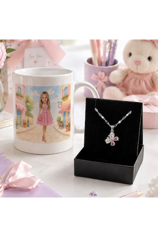 Bk Gift Kişiye Özel Karikatürlü Oyuncak Bebek Tasarımlı Kırlent Yastık & Beyaz Kupa & Kolye -9 Kız Çocuklarına Özel Hediye Seti