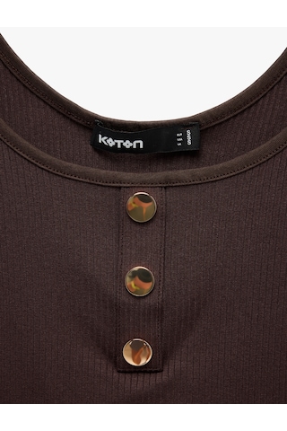 Koton Viskon Kumaş Slim Fit Düğmeli Henley Yaka Atlet Bluz Kahverengi 7wak10039ek Kahve