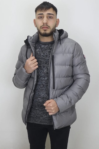 Rodrigo Dmctekstil Ivan24 Erkek Hakim Yaka Spor Kesim Normal Kalıp Kapüşonlu Kışlık Şişme Mont Antrasit