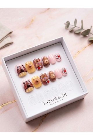Louésse Capy Cutie Takma Tırnak Seti 12 Li Kapibara Figürlü Sevimli Tasarım