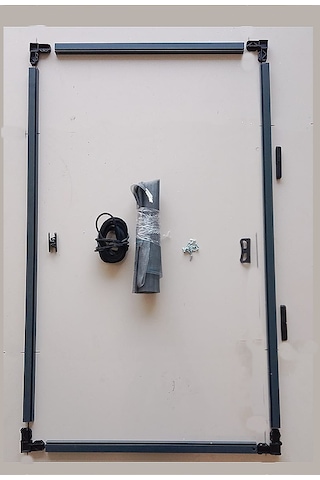 Kamataş Menteşeli Kapı Sinekliği Antrasit En: 0-90 Cm. Boy: 0-210 Cm