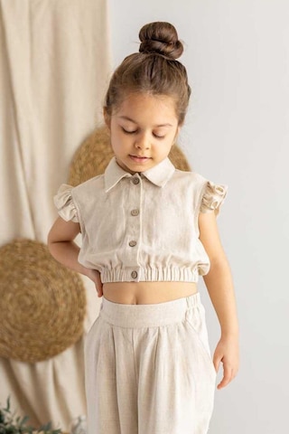 Oliventhekid Bej Keten Kolu Fırfırlı Düğmeli Göbeği Açık Lastikli Yarım Gömlek Bej Bej