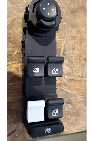 Alfa Romeo 159 Cam Düğmesi Siyah