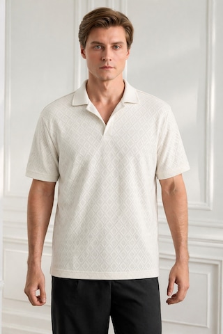 Tarz Cool Erkek Jakar Desenli Düğmesiz Polo Yaka Tişört Slim Fit Yazlık Triko Tişört Beyaz