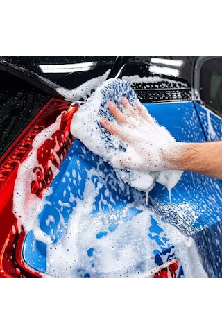 Gyeon Q²m Bathe+ Plus Seramik Bazlı Ph Nötr Cilalı Oto Şampuanı 500 Ml -su İtici Araç Yıkama Köpüğü