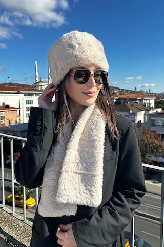 Mollycrush Kadın Bej Peluş Kürk Atkı Şapka Seti Premium Kışlık Ekru