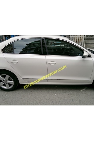 Volkswagen Jetta 2011-2016 Krom Yan Kapı Çıtası Aksesuarı 4 Parça