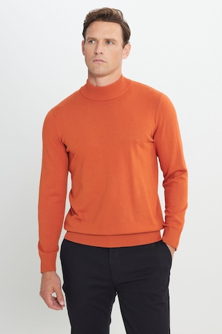 AC&Co / Altınyıldız Classics Erkek Standart Fit Normal Kesim Yarım Balıkçı Yaka Triko Kazak Kiremit