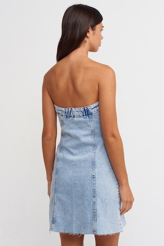 Dilvin 90524 Eteği Dikişsiz Kloş Denim Elbise-Mavi
