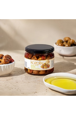 Kozoliv Zeytin Salatası Çekirdeksiz Izgara Doğal Yeşil Zeytin 290 G