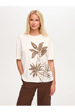 Faik Sönmez Resort Önü Taş Ve Baskı Detaylı Bisiklet Yaka Tshirt S26tsh104 Us26tsh10473 Ekru
