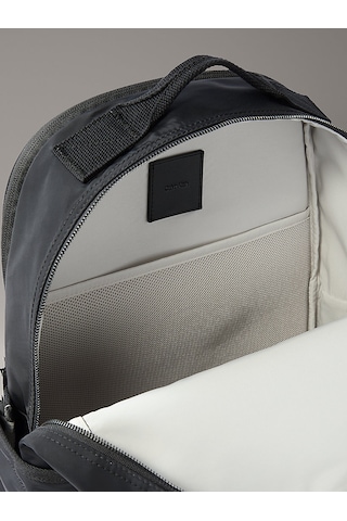 Calvin Klein Erkek Sırt Çantası Lv04g3162gub1 Siyah