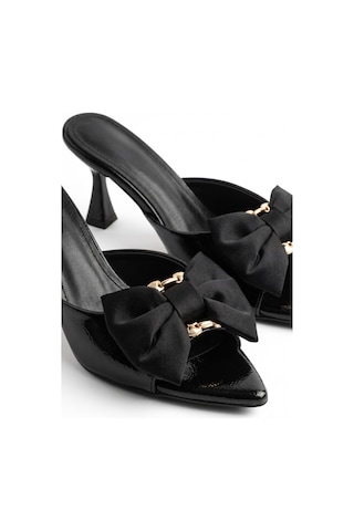 V.s.h Velvet Kadın Fiyonklu 8 Cm Siyah Topuklu Terlik / Siloy-2467
