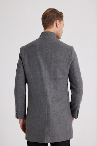 Ds Damat Regular Fit Antrasit Hakim Yaka Kaşe Kaban 5hf08ort10002 Antrasit