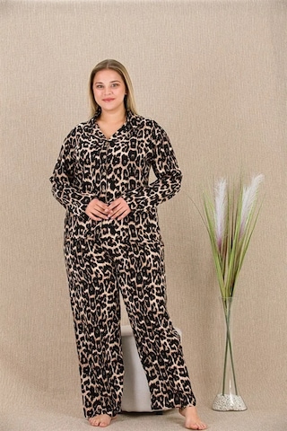 Angbutik Büyük Beden Leopar Desenli Düğmeli Uzun Kol Viskon Pijama Takımı