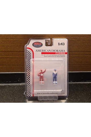 American Diorama 1/43 2li Set Yarisci Figur